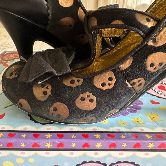 Irregular Choice - Picture 5 of 10